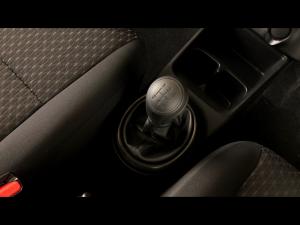 Toyota Vitz 1.0 - Image 15