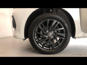 Toyota Vitz 1.0 XR auto - Image 18