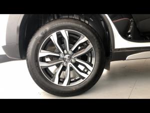 Toyota Starlet Cross 1.5 XR auto - Image 20