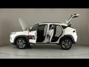 Toyota Starlet Cross 1.5 XR auto - Image 26