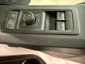 Volkswagen Kombi 2.0TDI SWB Trendline Launch Edition auto - Image 18