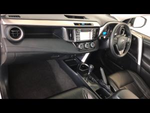 Toyota RAV4 2.0 GX auto - Image 7