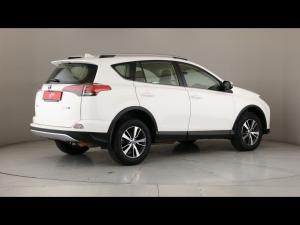 Toyota RAV4 2.0 GX auto - Image 2