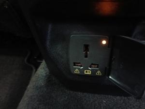 Volkswagen Amarok 3.0TDI V6 184KW 4MOT Style automatic D/C - Image 17