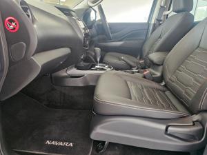 Nissan Navara 2.5DDTI PRO-2X automatic D/C - Image 5