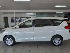 Toyota Rumion 1.5 SX - Image 3