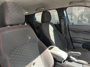 Renault Kiger 1.0 Turbo Intens manual - Image 7