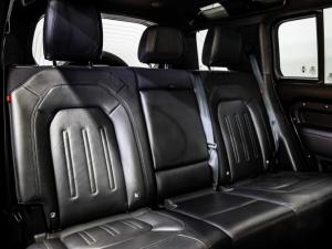 Land Rover Defender 110 D300 X - Image 12
