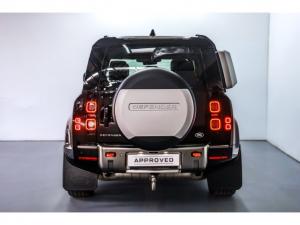 Land Rover Defender 110 D300 X - Image 6