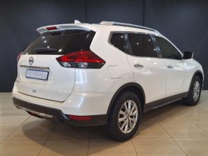 Nissan X-Trail 2.5 4x4 Acenta Tech - Image 3