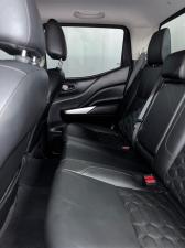 Nissan Navara 2.5DDTi double cab LE Plus - Image 16
