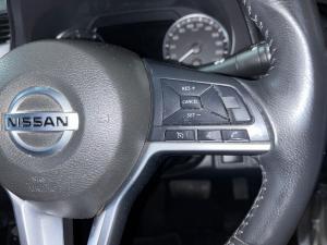 Nissan Navara 2.5DDTi double cab LE Plus - Image 25