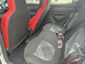 Renault Kwid 1.0 Techno manual - Image 22