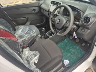 Renault Kwid 1.0 Techno manual