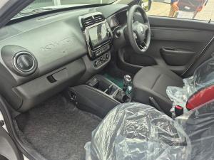 Renault Kwid 1.0 Techno manual - Image 18