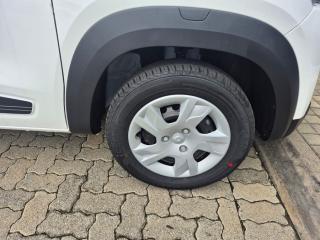 Renault Kwid 1.0 Techno manual