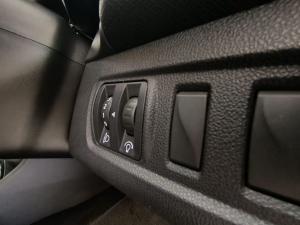 Renault Clio 66kW turbo Authentique - Image 14