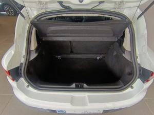 Renault Clio 66kW turbo Authentique - Image 29