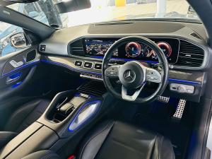 Mercedes-Benz GLE GLE400d 4Matic - Image 4
