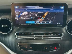 Mercedes-Benz V-Class V300d Exclusive - Image 10