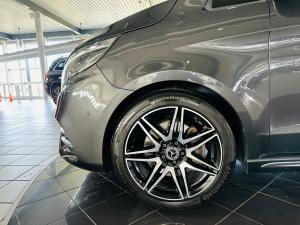 Mercedes-Benz V-Class V300d Exclusive - Image 17