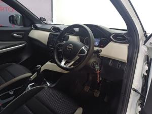 Nissan Magnite 1.0 Turbo Visia manual - Image 12