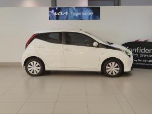 Toyota Aygo 1.0 - Image 6