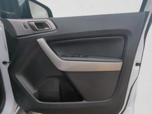 Ford Everest 2.0SiT XLT - Image 11