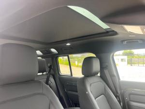 Land Rover Defender 110 D250 X-Dynamic SE - Image 11