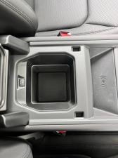 Land Rover Defender 110 D250 X-Dynamic SE - Image 15