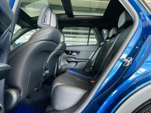 Mercedes-Benz GLC GLC220d 4Matic Avantgarde - Image 6