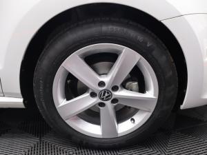 Volkswagen Polo Vivo hatch 1.4 Comfortline - Image 6