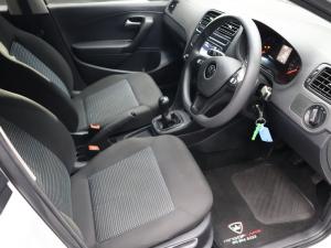 Volkswagen Polo Vivo hatch 1.4 Comfortline - Image 8