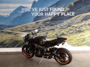 Triumph Street Triple RS - Image 2