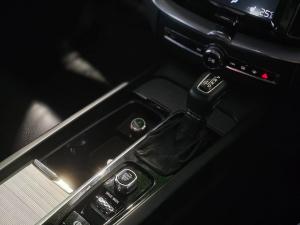 Volvo XC60 D4 AWD Inscription - Image 19