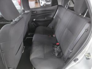 Suzuki Swift 1.2 GL auto - Image 15