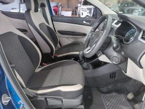 Renault Triber 1.0 Prestige auto - Image 12