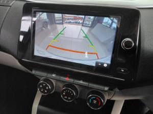 Renault Triber 1.0 Prestige auto - Image 21