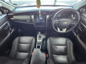 Toyota Fortuner 2.8GD-6 auto - Image 6