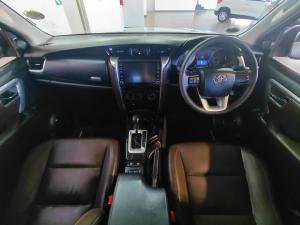Toyota Fortuner 2.4GD-6 auto - Image 6