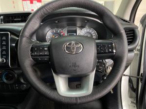 Toyota Hilux 2.4GD-6 Xtra cab Raider manual - Image 8