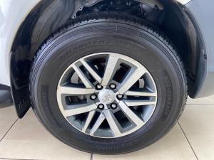 Toyota Hilux 2.4GD-6 Xtra cab Raider manual - Image 20