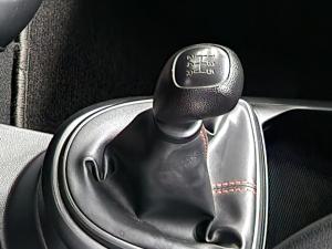 Hyundai Grand i10 1.0 Premium hatch - Image 9