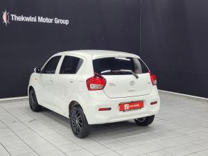Toyota Vitz 1.0 - Image 12