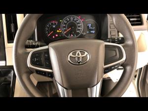 Toyota Quantum 2.8 LWB bus 11-seater GL - Image 13