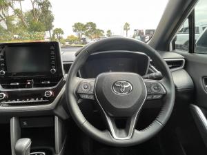Toyota Corolla Cross 1.8 Hybrid XR - Image 8
