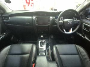 Toyota Fortuner 2.4GD-6 auto - Image 6
