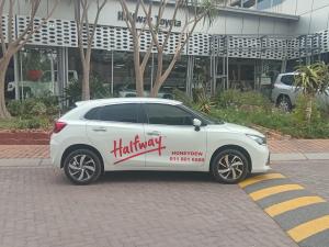 Toyota Starlet 1.5 XR auto - Image 3