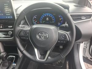 Toyota Corolla Cross 1.8 HEV XS - Image 8