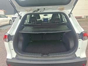 Toyota Corolla Cross 1.8 HEV XS - Image 17